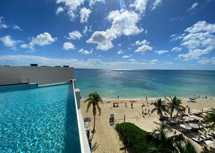 Сasa de vacaciones Oceanfront Location Near 5th Ave