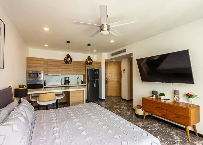 Oceanfront Location Near 5th Ave Playa del Carmen
